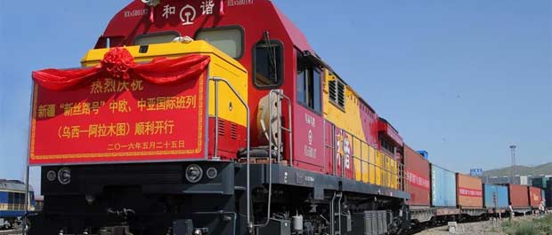 تشغيل أول قطار دولي يسمي بـ "قطار طريق الحرير الجديد"