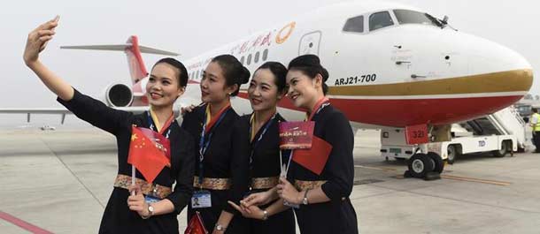 أول طائرة سفر صينية التصميم تدخل طور التشغيل التجاري رسميا