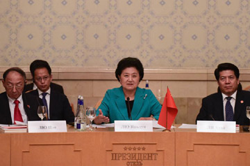 نائبة رئيس مجلس الدولة: التعاون الصيني-الروسي فى المجالات الانسانية يعزز التفاهم المتبادل