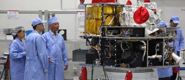 الزيارة إلى مختبر قمر صناعي للاتصالات الكمية الأول في الصين