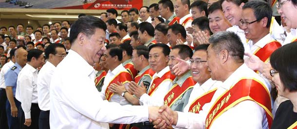 الرئيس الصيني يدعو لجهود متجددة لتعزيز التضامن العسكري- المدني