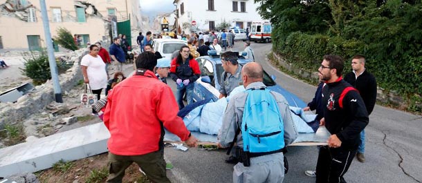 ارتفاع حصيلة قتلى زلزال ايطاليا إلى 38 شخصا