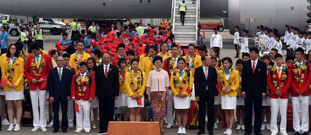 فرقة المناطق الداخلية الصينية لنخبة الأولمبياد تصل إلى هونغ كونغ