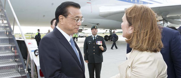 رئيس مجلس الدولة الصينى يصل إلى أوتاوا فى زيارة رسمية