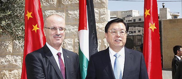 الصين وفلسطين تعتزمان تعزيز الصداقة التقليدية