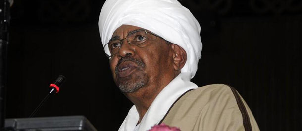 البشير يتعهد بأن تظل أبواب الحوار مفتوحة مع كل القوى السياسية السودانية