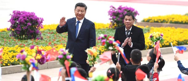 الرئيس الصيني ونظيره الفلبيني يوافقان على تحسين العلاقات بين الجانبين بشكل كامل