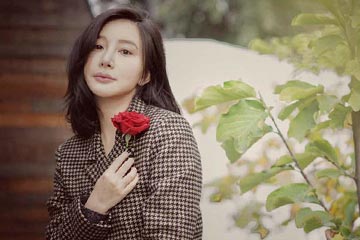 ألبوم صور النجمة شيونغ ناي جين