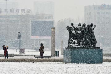 سقوط الثلوج شمال شرقي الصين