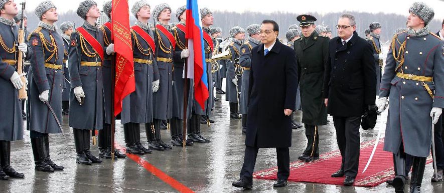 رئيس مجلس الدولة الصيني يصل إلى روسيا فى زيارة رسمية