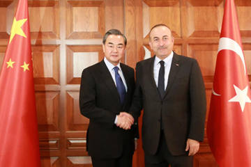 وزيرا خارجية الصين وتركيا يتحدثان بشأن التعاون الاستراتيجي ومكافحة الإرهاب