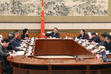رئيس مجلس الدولة الصيني واثق من تحقيق أهداف التنمية الرئيسية لعام 2016