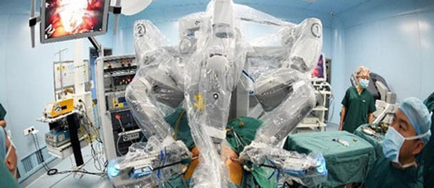 روبوت صيني لجراحة العظام فائق التطور على المستوى العالمي