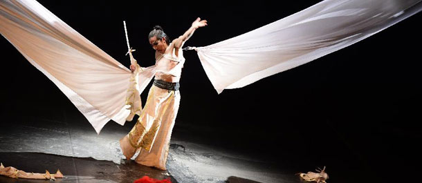 عرض للرقص الصيني المعاصر بالقاهرة