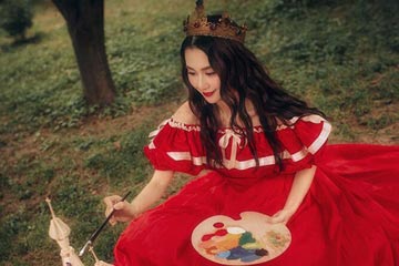 ألبوم صور الممثلة الصينية ليو يينغ لون