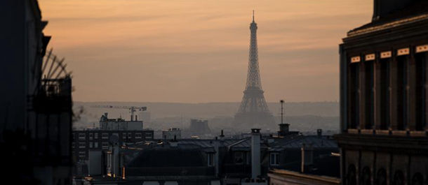 باريس تتعرض لأخطر تلوث للهواء منذ عشرة أعوام