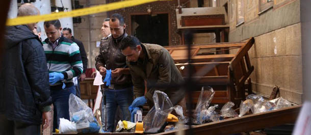 ارتفاع حصيلة ضحايا انفجار الكاتدرائية المرقسية في القاهرة إلى 20 قتيلا على الأقل 
و35 مصابا