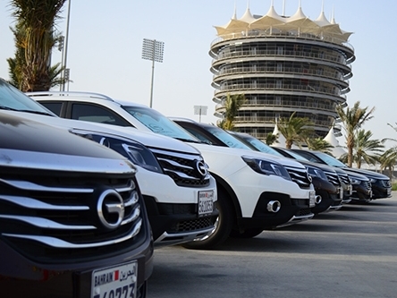 السيارات الصينية تجذب اهتمام المستهلكين في البحرين