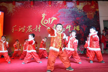 مهرجان للاحتفال بعيد الربيع في هوبي الصينية