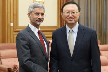 الصين والهند تتعهدان بعلاقات أقوى