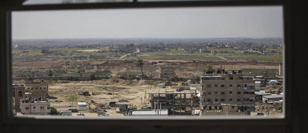 مصرع 3 فلسطينيين جراء تعرضهم للاختناق داخل نفق للتهريب بين غزة ومصر
