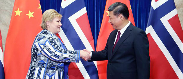 الرئيس الصيني يلتقي برئيسة وزراء النرويج لتعزيز الثقة المشتركة