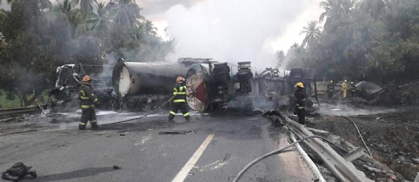 مقتل 20 شخصا على الأقل في تصادم شاحنة بحافلة ركاب جنوب المكسيك