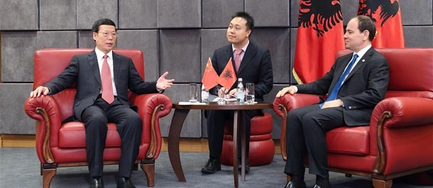 تقرير اخباري: الصين وألبانيا تتفقان على توسيع التعاون في إطار مبادرة الحزام والطريق وآلية 16+1