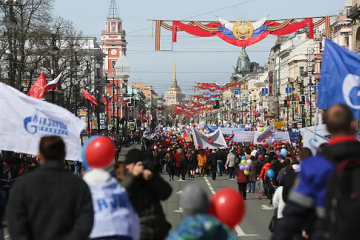 الموكب في موسكو للاحتفال بعيد العمال