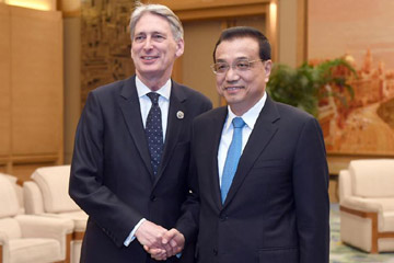 (منتدى الحزام والطريق) الصين وبريطانيا تتعهدان بتوثيق التعاون والتواصل