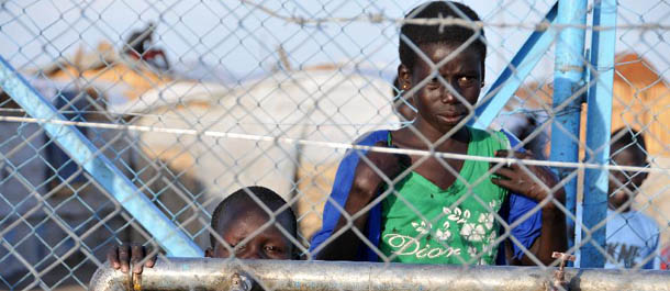 تحقيق اخبارى: لاجئو جنوب السودان يواجهون معاناة قابلة للتصاعد مع دخول الخريف
