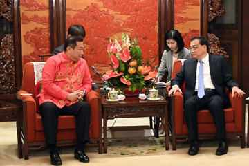 الصين والفلبين تتفقان على تعزيز العلاقات الثنائية