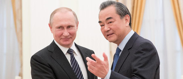 روسيا والصين تتعهدان بتعزيز التعاون والعمل المشترك بشأن القضايا الدولية