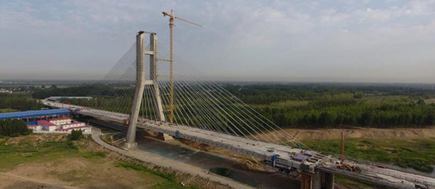جسر جديد يربط بكين بمقاطعة خبي