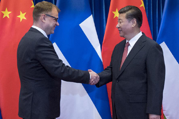 الرئيس الصيني يلتقي برئيس وزراء فنلندا لبحث تعزيز التعاون