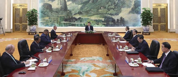 تقرير اخباري: الرئيس شي جين بينغ: تعزيز تعاون البريكس يساعد في بناء نمط جديد من العلاقات الدولية