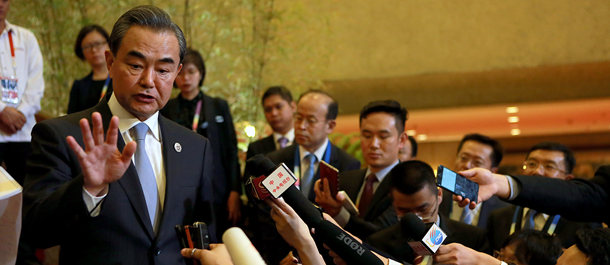 وزير الخارجية: تعاون الصين والآسيان يُحسّن الوضع في بحر الصين الجنوبي، ولا التدخل الخارجي في مفاوضات مدونة قواعد السلوك