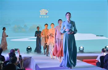 المهرجان الثقافي الدولي للخزفيات الصينية يقام في مقاطعة جيانغسو شرق الصين في أكتوبر القادم