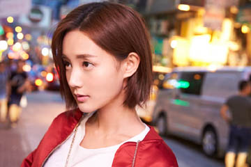 البوم صور الممثلة الصينية الجديدة لي يي تونغ
