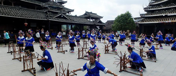 التراث غير المادي يجذب المزيد من السياح لجنوبي الصين