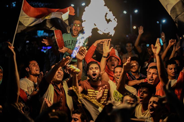 مقالة خاصة: المصريون يحتفلون بالصعود إلى مونديال روسيا لكرة القدم