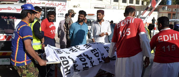مسلحون يقتلون خمسة أشخاص بجنوب غربي باكستان