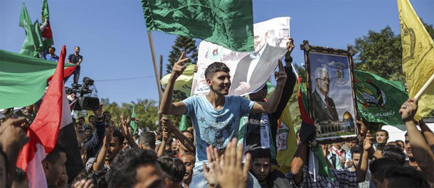 تقرير إخباري: ترحيب فلسطيني باتفاق المصالحة بين فتح وحماس برعاية مصرية