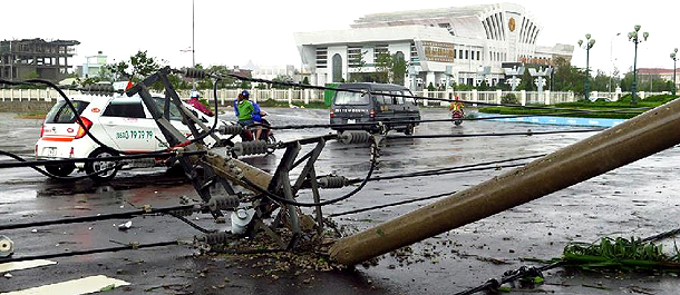 مصرع 20 وإصابة 17 في فيتنام جراء الإعصار دامري