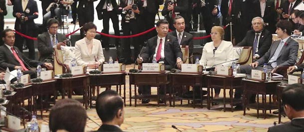 تقرير: الرئيس شي يحث على تعزيز التعاون بين الابيك والآسيان