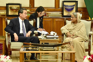 رئيسة وزراء بنغلاديش تلتقي وزير خارجية الصين لبحث التعاون العملي وقضية الروهينغا