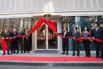 فتح أول محل للطب التقليدي الصيني في جنيف بالسويسرا