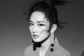 ألبوم صور الممثلة الصينية لي تشين