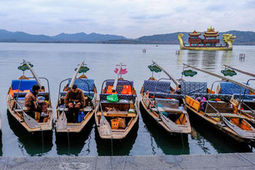 الصين الجميلة: بحيرة شيهو في الشتاء مملوءة بالحيوية