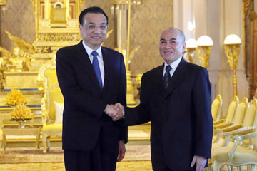 رئيس مجلس الدولة: الصين تستمر في دعم جهود كمبوديا لتحسين الاقتصاد